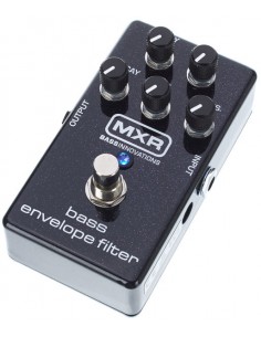 Dunlop MXR M-82 Bass...